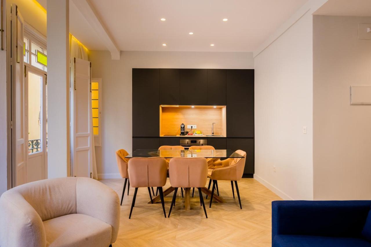 Elegant Apartment - 2 Bd 1 Bth - Center Sevilla Exterior photo